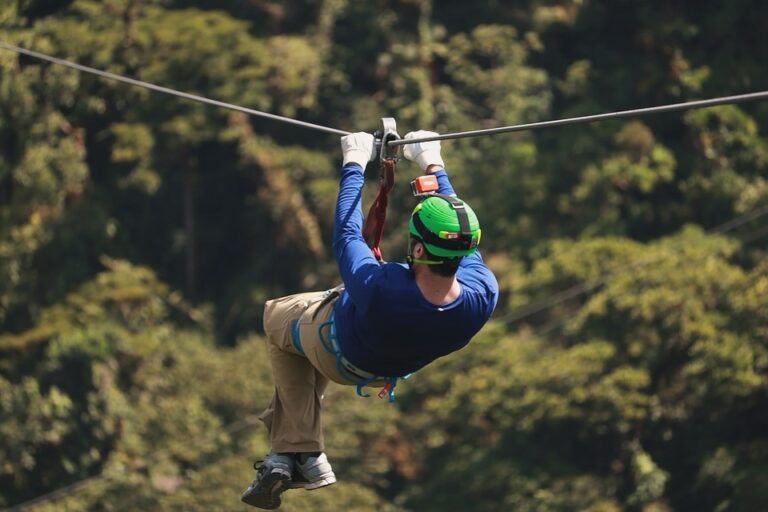 Belize solo travel 2025