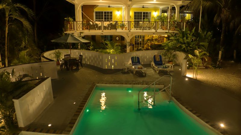 Belize girls' trip