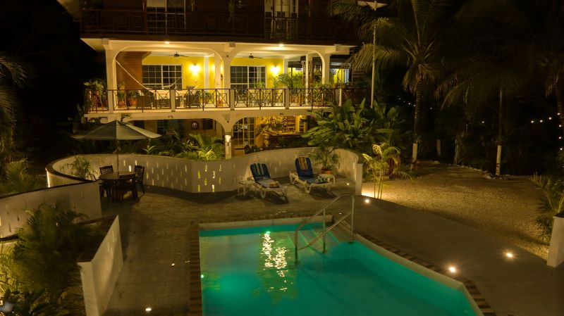  Belize destinations in April