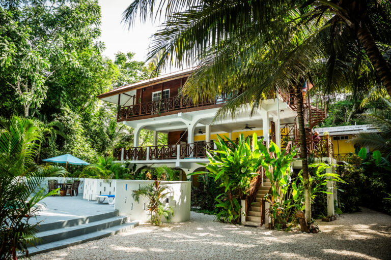 Belize boutique resort