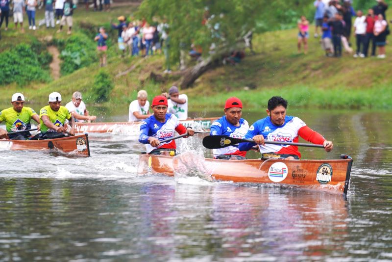 Belize canoe race