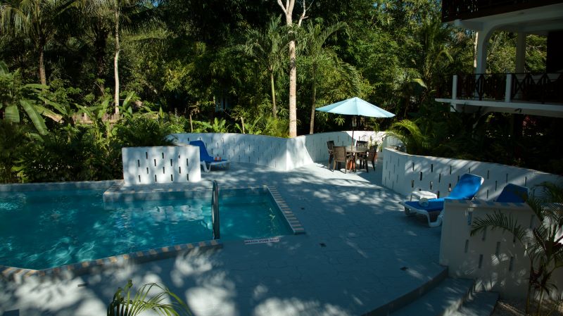 Belize spring travel