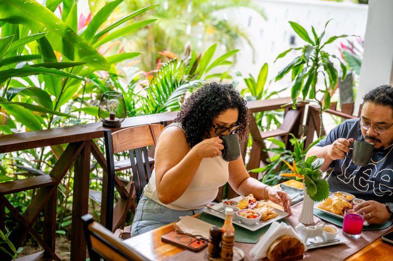 why visit Belize in March