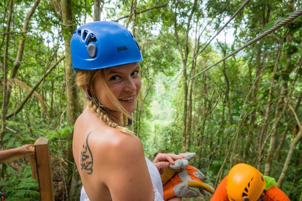 Extreme-Ziplining-in-Belize