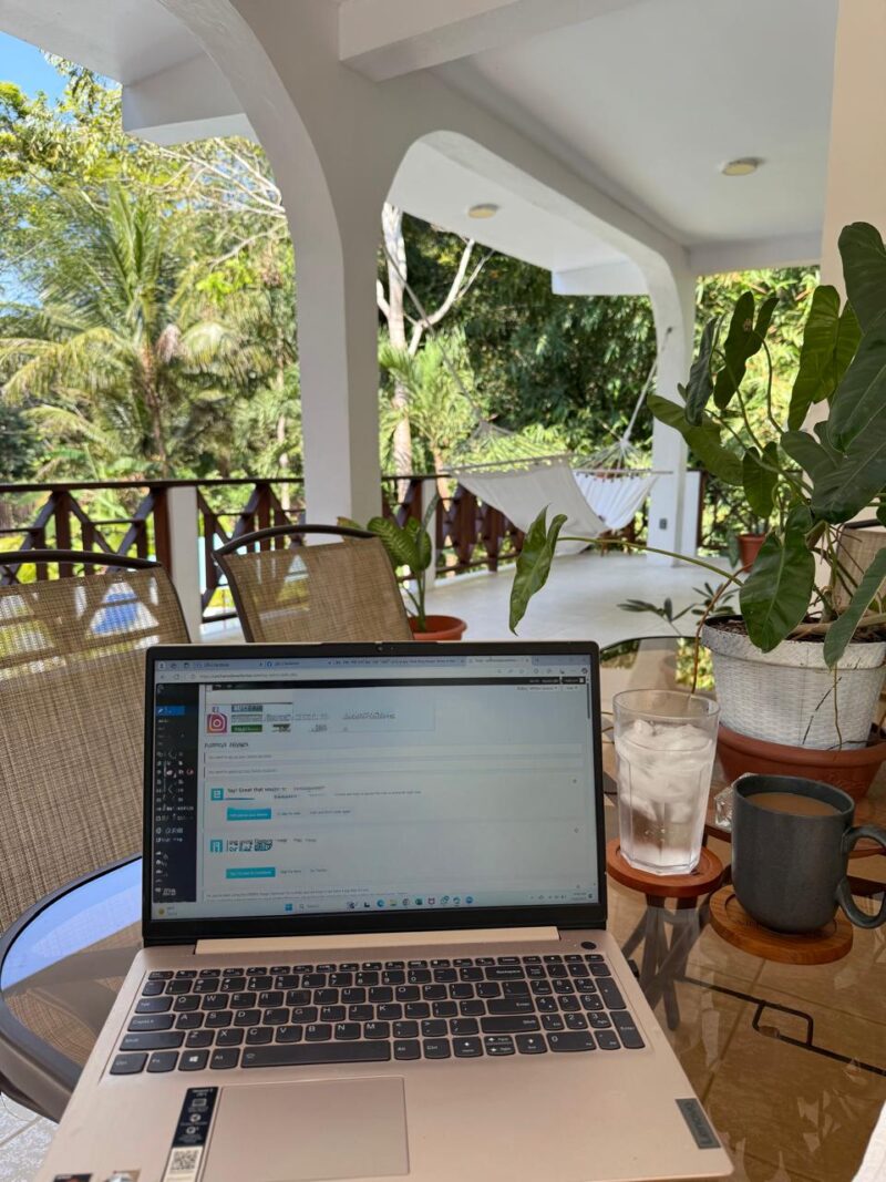  Villa Massis remote work Belize