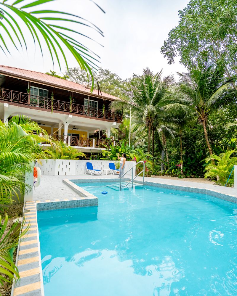  Villa Massis Belize April